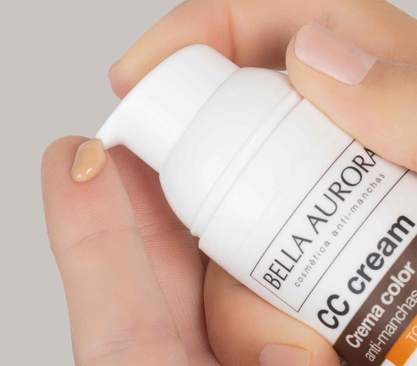 CC Cream Crema Colore Anti-macchie Tono Medio SPF50+