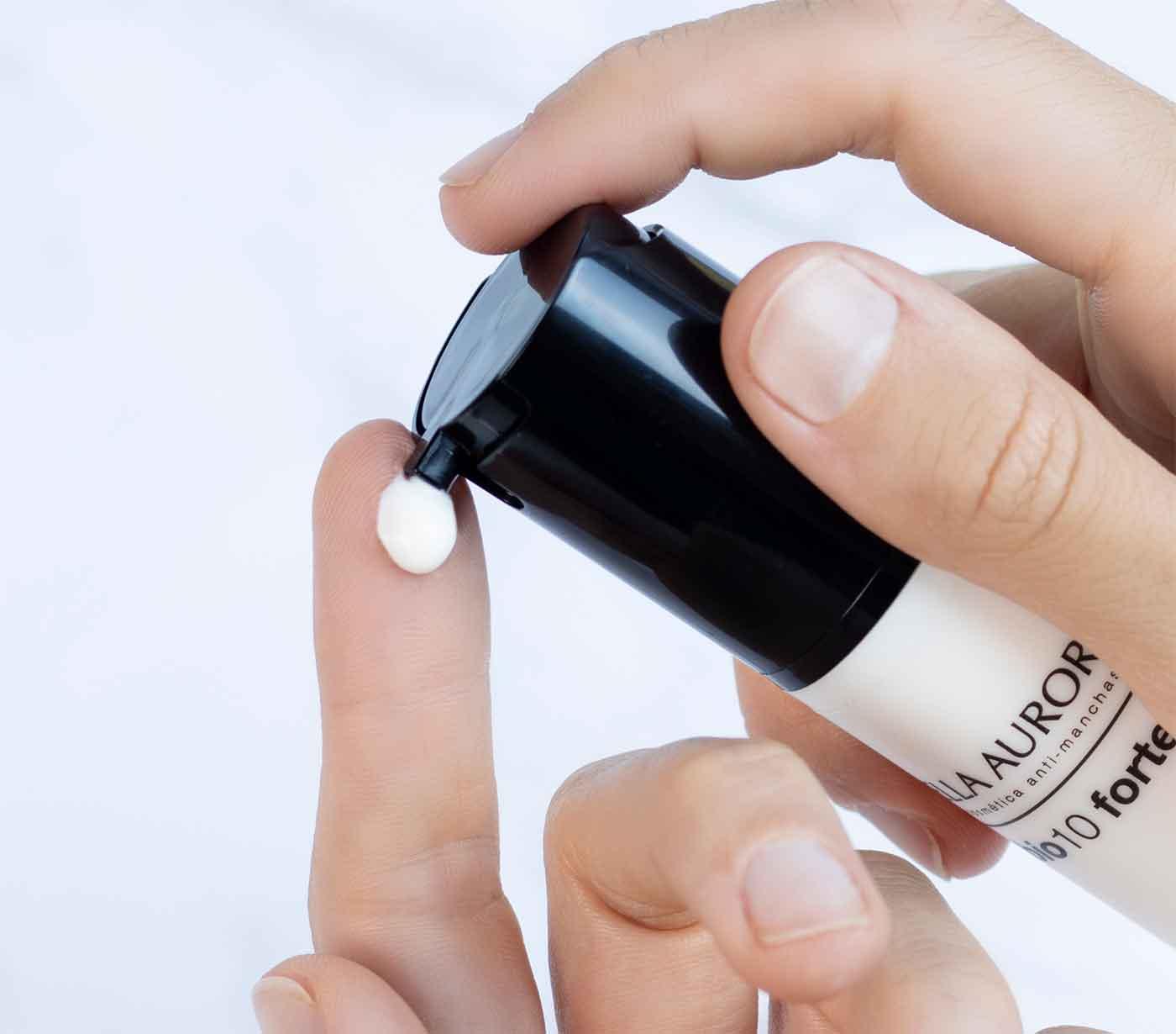 Bio10 forte Pelle Normale-Secca Serum Depigmentante SPF20
